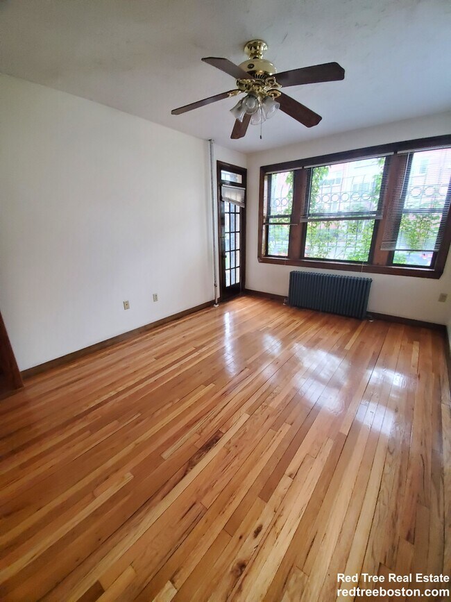 Photo - 240 Kelton St Apartment