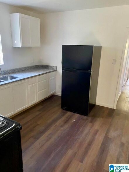 Building Photo - 4836 Terrace S