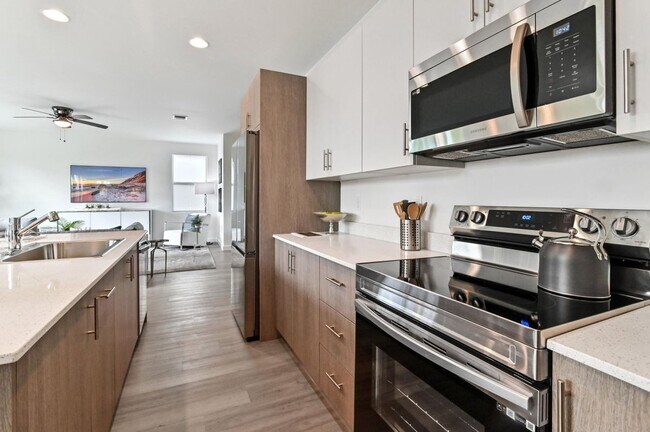 Foto del edificio - 6365 Tenor Dr