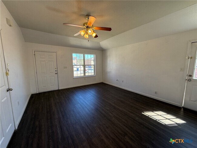 Building Photo - 4107 Shasta Rd