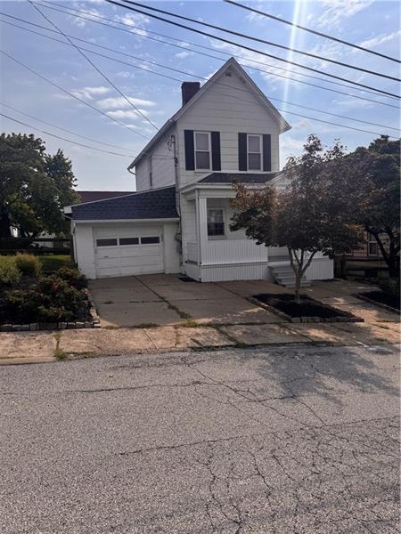 Building Photo - 531 Bluff St