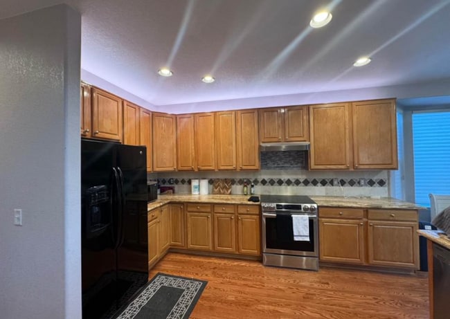 Photo - 1202 E 100th Pl House