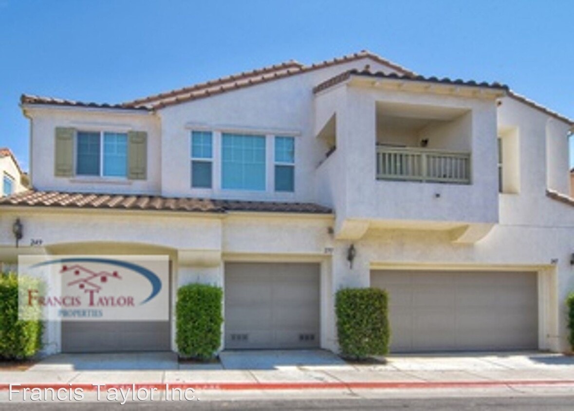 2 Br 2 5 Bath House 251 Aurora Ave Apartments 2-br-2-5-bath-house-251-aurora-ave-apartments