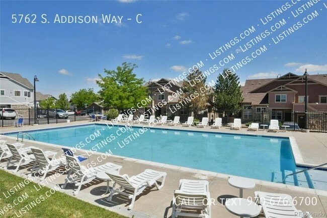 Building Photo - 5762 S Addison Way