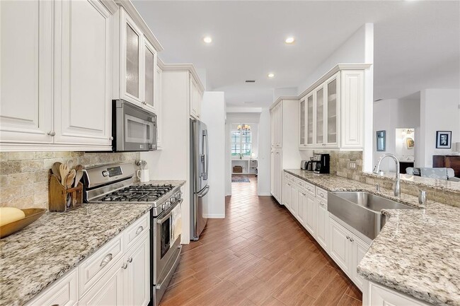 Building Photo - 4616 Blue Marlin Dr
