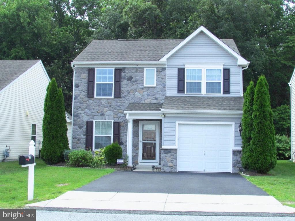 Primary Photo - 114 Bobbys Branch Rd