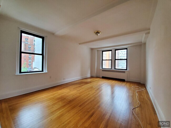 Foto del edificio - 137 E 38th St