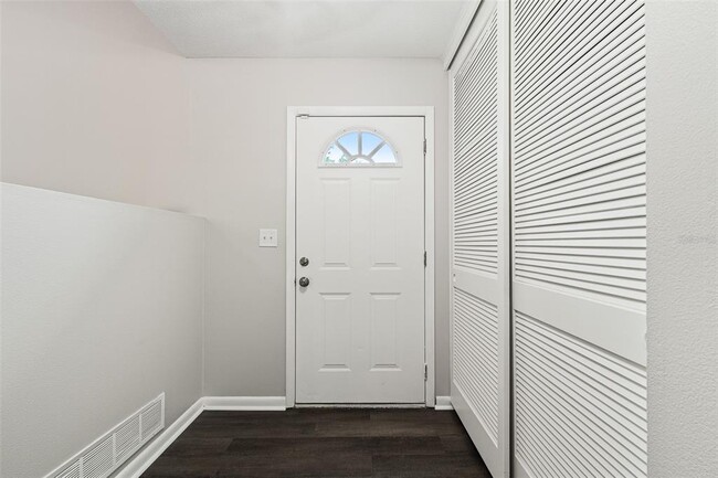 Building Photo - 47 Kathy Dr