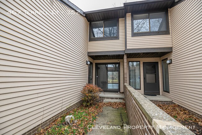 Foto del edificio - 2 Bedroom Richmond Hts Condo