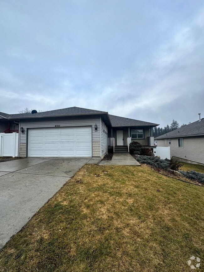 Building Photo - 4511 N Hutchinson Ln