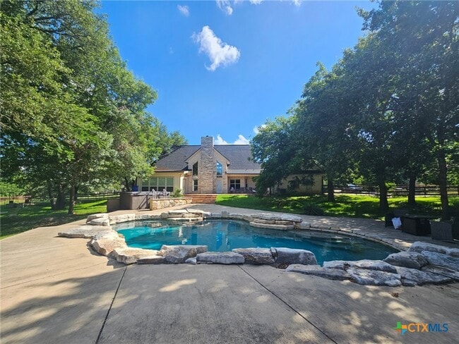 Foto del edificio - 1060 Great Oaks Dr