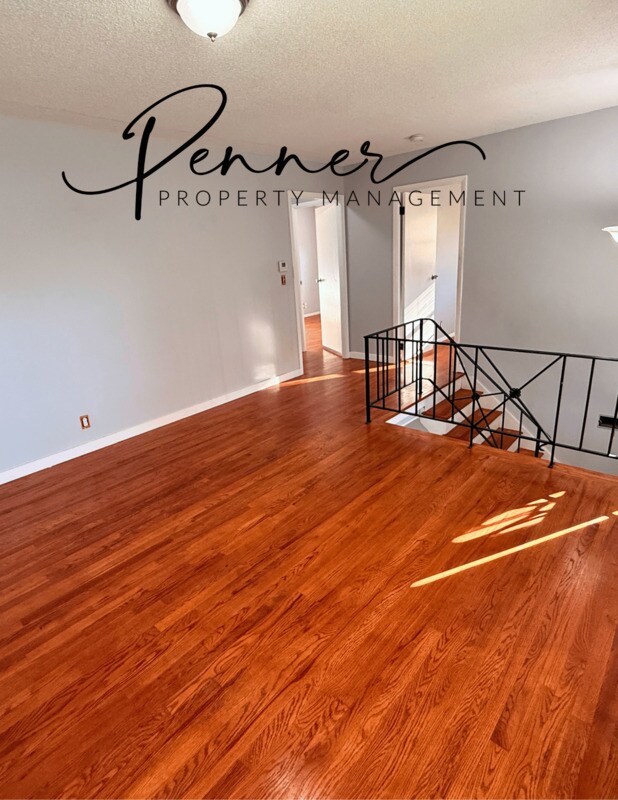 Foto del edificio - 18406 Shoshone Dr