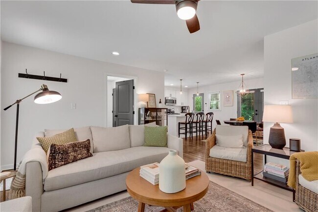 Foto del edificio - 2481 McCurdy Way