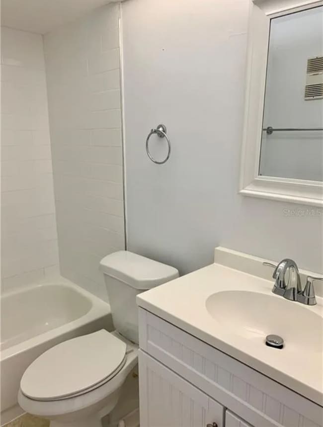 Foto del edificio - 2687 Sabal Springs Cir
