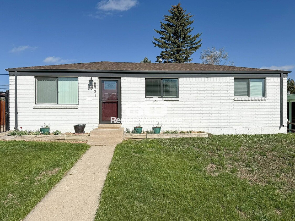Primary Photo - 8921 Ithaca Way