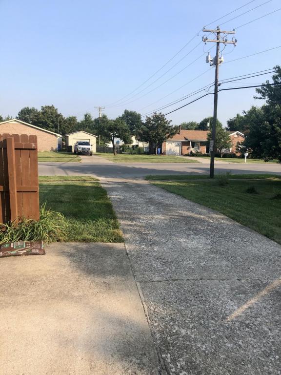 Building Photo - 613 Eureka Springs Unit B