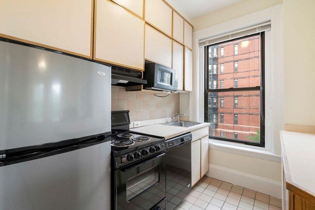 Foto del edificio - 421 Marlborough St