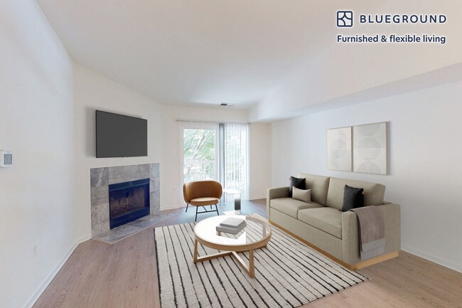 Building Photo - 5441 Columbia Rd Building Photo - 5441 Columbia Rd