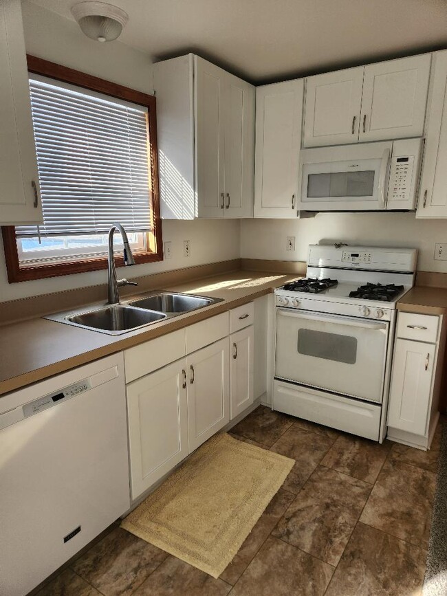 Renovated Kitchen - 6568 Ward Rd