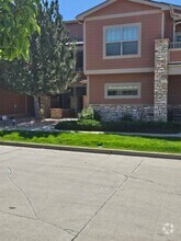 Building Photo - 4101 Crittenton Ln