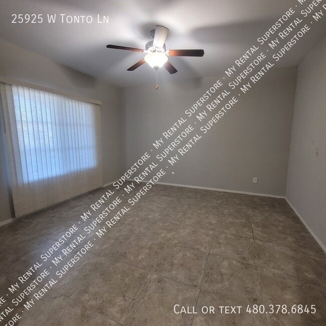 Foto del edificio - 25925 W Tonto Ln