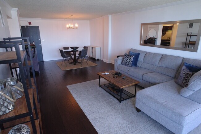 Foto del edificio - 1131 Stringers Ridge Rd