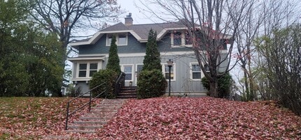 Building Photo - 505 E Oxford St