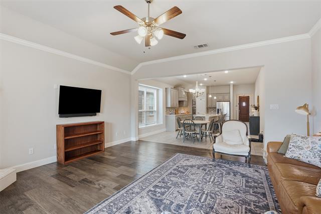 Building Photo - 608 Washington Ave