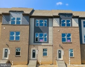 Building Photo - 11296 ARISTOTLE St
