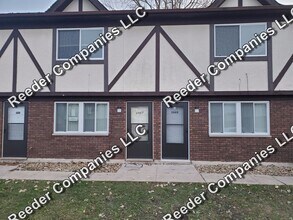 Building Photo - 3865-3871-3871 W 73rd Ct