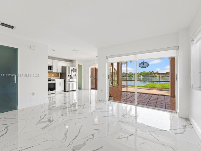 Photo - 16544 SW 68th Terrace House