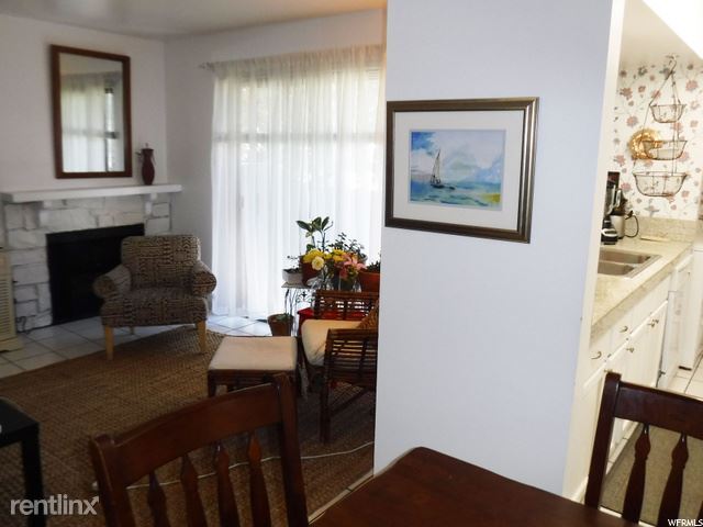 Building Photo - 2 br, 2 bath Condo - 6905 N 2200 W