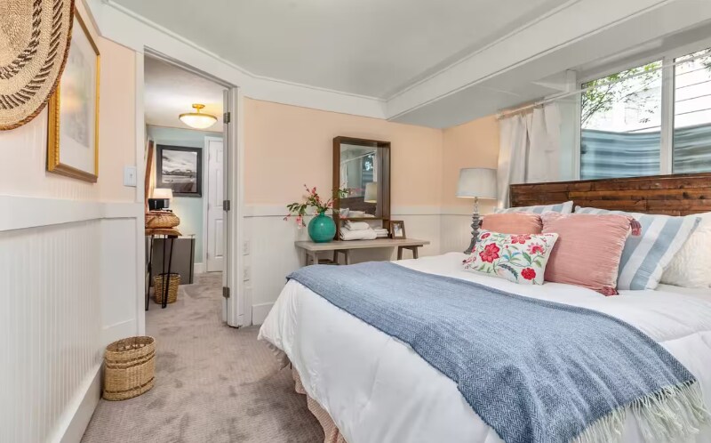 Foto principal - 1138 1st Ave E