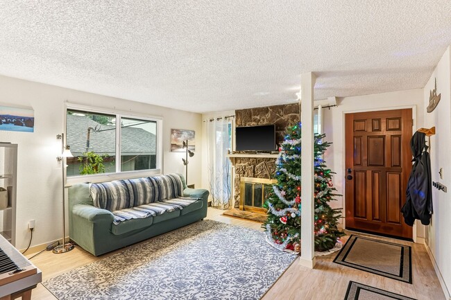 Foto del edificio - 3 Bedroom, 2 Bath House Near Portland Community College on Quiet Dead-end Street