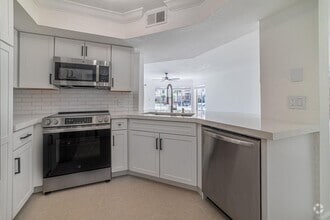 Building Photo - 815 Boynton Beach Blvd