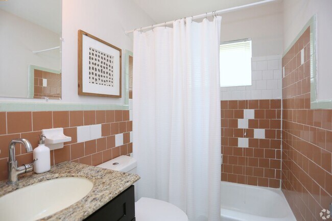 Interior Photo - Dwell at Hollywood