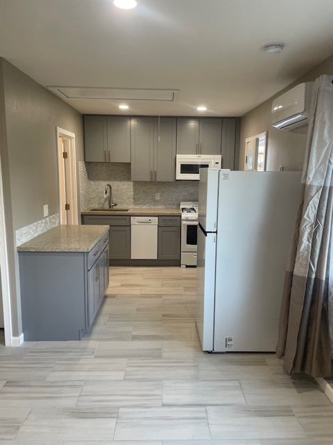 Foto del edificio - 21202 Cedar Ln