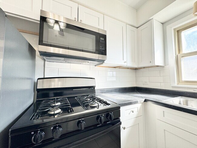 Foto del edificio - 3633 178th St