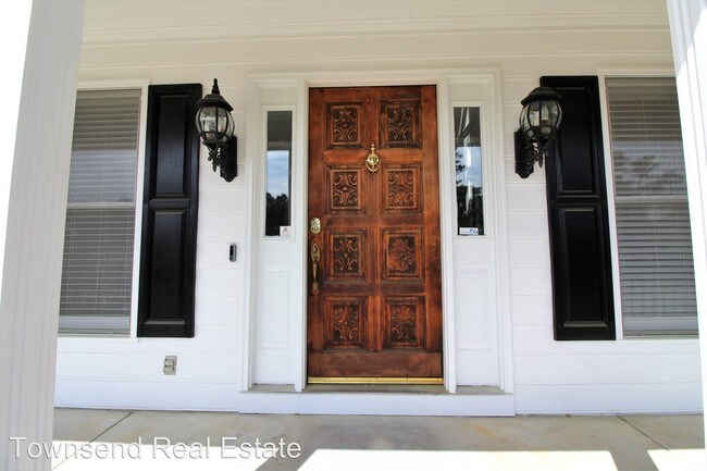 Foto del edificio - 6432 Burnside Pl
