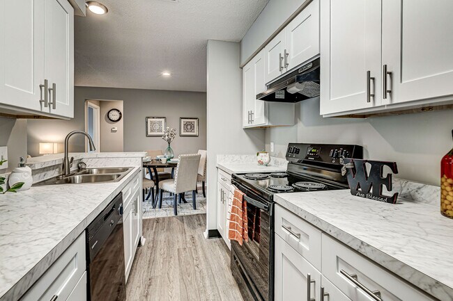 Foto del edificio - The Villages of Bent Tree Apartments