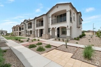 Building Photo - 4083 E Pinto Dr