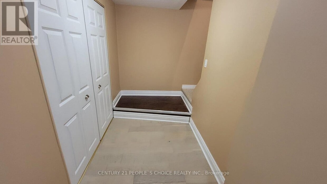 Photo principale - 1402 Fisher Ave
