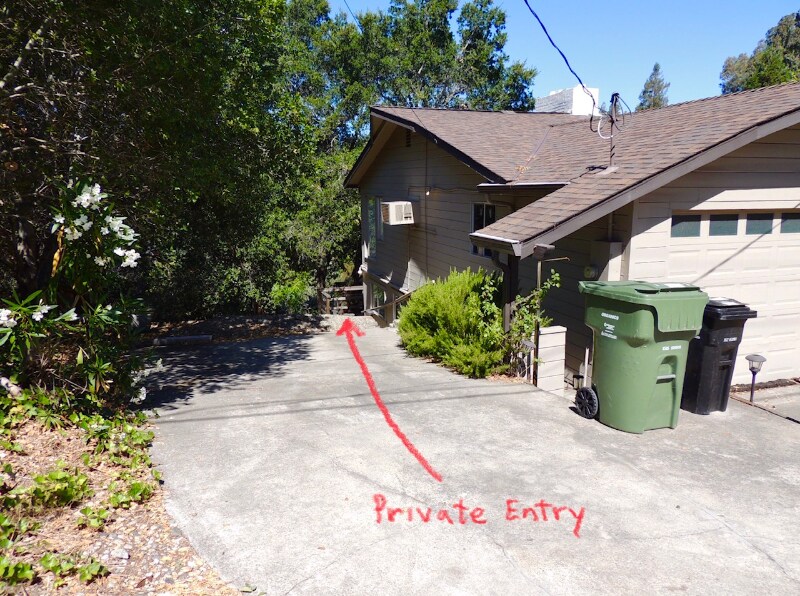 Primary Photo - 1079 Sierra Vista Way