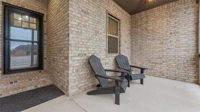 Foto del edificio - 1950 Lordsburg Ct