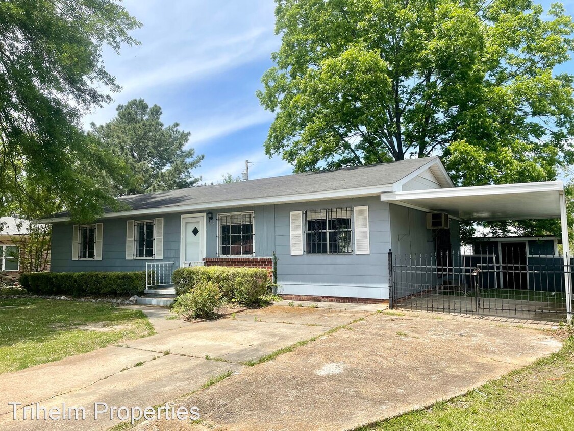 Primary Photo - 3 br, 1 bath House - 2104 Loyd St