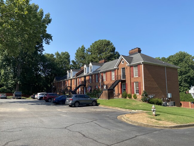 Building Photo - 1166 Booth Rd SW