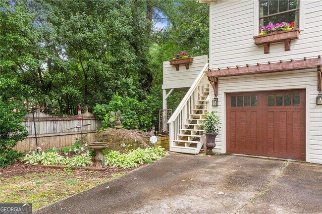 Foto del edificio - 1032 Oakdale Rd NE