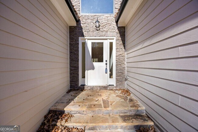 Foto del edificio - 360 Ansley Dr