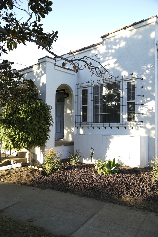 Building Photo - 4765 Dockweiler St