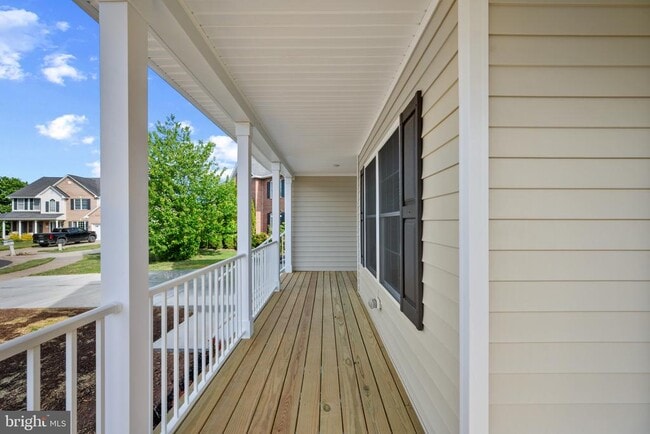 Building Photo - 106 Mate Ct